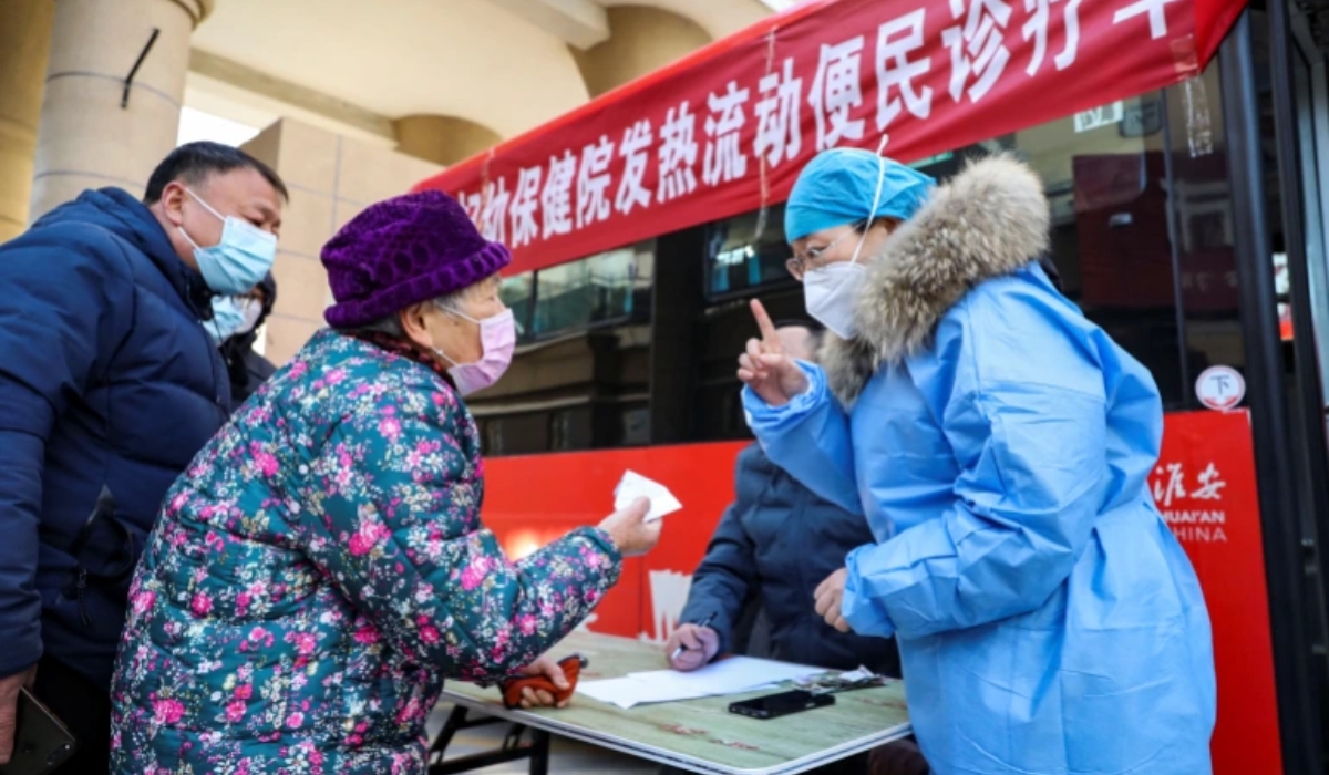 China to End COVID Quarantine for Incoming Passengers